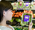 Woman-Shop-Organic-Greens-Vegetables-Market-Grocery