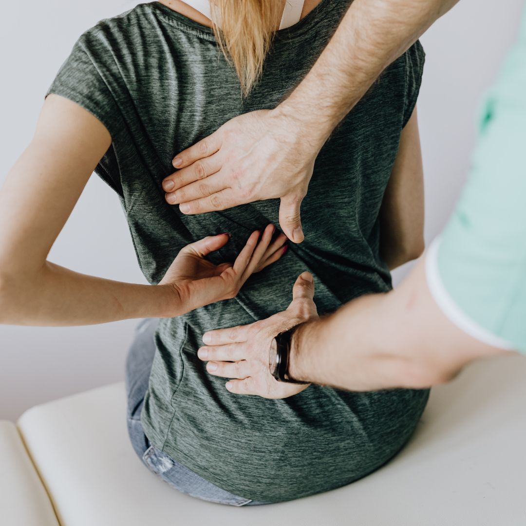 img of a woman getting adjusted